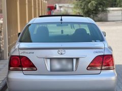 Photo of the vehicle Toyota Crown