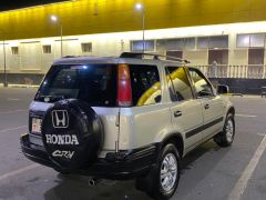 Сүрөт унаа Honda CR-V