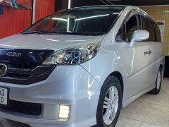 Сүрөт унаа Honda Stepwgn