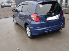 Photo of the vehicle Honda Fit