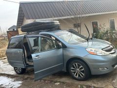 Сүрөт унаа Toyota Sienna