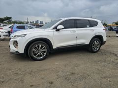 Photo of the vehicle Hyundai Santa Fe