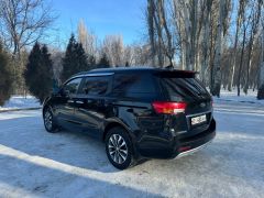 Сүрөт унаа Kia Carnival