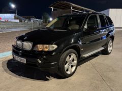 Photo of the vehicle BMW X5