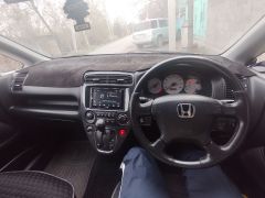 Фото авто Honda Stream