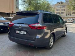 Сүрөт унаа Toyota Sienna