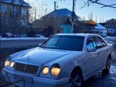 Photo of the vehicle Mercedes-Benz E-Класс