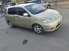 Сүрөт унаа Toyota Raum