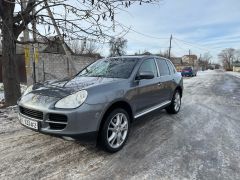 Photo of the vehicle Porsche Cayenne