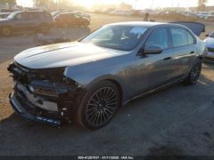 Фото авто BMW 7 серии