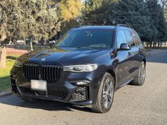 Фото авто BMW X7