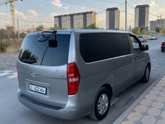 Сүрөт унаа Hyundai Grand Starex