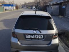 Фото авто Honda Fit