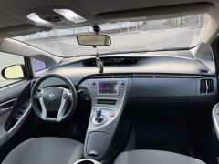 Сүрөт унаа Toyota Prius