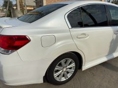 Сүрөт унаа Subaru Legacy