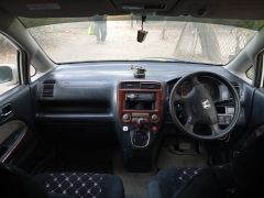 Сүрөт унаа Honda Stream