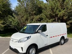 Фото авто Maxus EV30