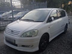 Фото авто Toyota Ipsum