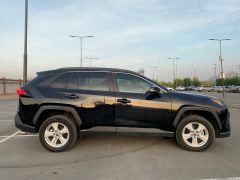 Сүрөт унаа Toyota RAV4