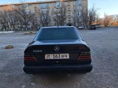 Фото авто Mercedes-Benz W124