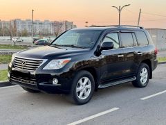 Photo of the vehicle Lexus LX