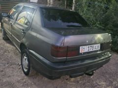 Photo of the vehicle Volkswagen Vento