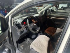 Photo of the vehicle Volkswagen Touran