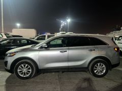 Photo of the vehicle Kia Sorento