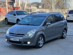 Сүрөт унаа Toyota Corolla Verso