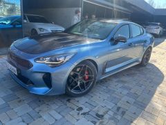 Фото авто Kia Stinger