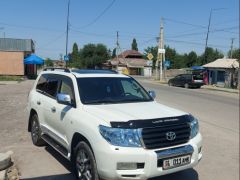 Сүрөт унаа Toyota Land Cruiser