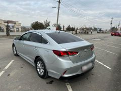 Photo of the vehicle Hyundai Sonata