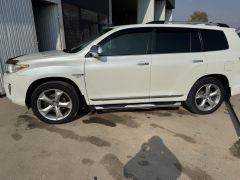 Фото авто Toyota Highlander