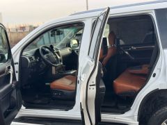 Сүрөт унаа Lexus GX