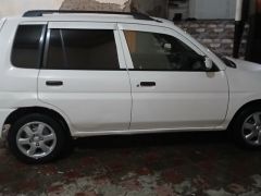 Photo of the vehicle Mazda Demio