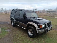 Сүрөт унаа Isuzu Trooper