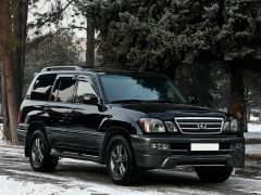 Photo of the vehicle Lexus LX