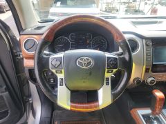 Photo of the vehicle Toyota Tundra