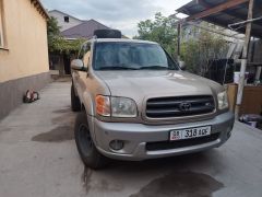 Photo of the vehicle Toyota Sequoia