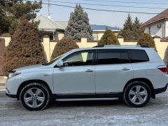 Сүрөт унаа Toyota Highlander