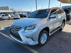 Photo of the vehicle Lexus GX