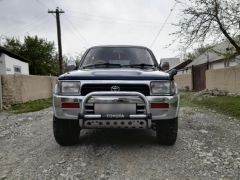 Photo of the vehicle Toyota Hilux Surf