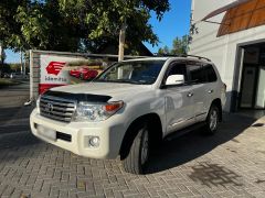 Сүрөт унаа Toyota Land Cruiser