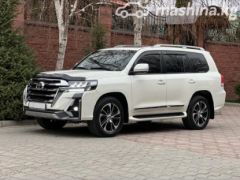 Сүрөт унаа Toyota Land Cruiser