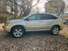 Photo of the vehicle Lexus RX