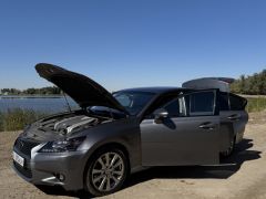 Photo of the vehicle Lexus GS