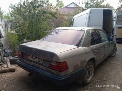 Photo of the vehicle Mercedes-Benz W124