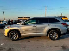 Сүрөт унаа Toyota Highlander