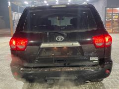 Сүрөт унаа Toyota Sequoia