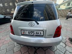 Фото авто Toyota Ist